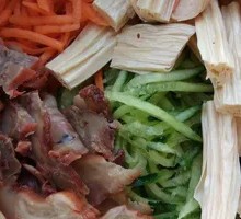 Cold-mixed pig's head meat