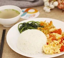Tomato and Egg Fried Rice