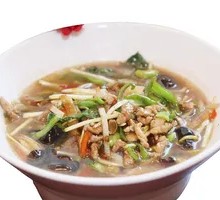 Snow Cabbage Bamboo Shoot Noodles