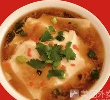 Tofu pudding with spicy soup mixed