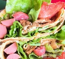 Pan-Fried Pancake Deluxe Meal