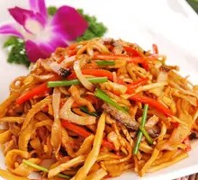 Stir-fried Pork with LiuYang Bamboo Shoot Tips