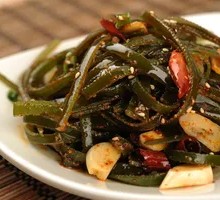 Thin seaweed strips