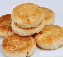 Sweet Crispy Cake