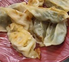 Pan-fried Dumplings