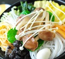 Pork Tenderloin with Golden Needle Mushrooms and Rice Noodles