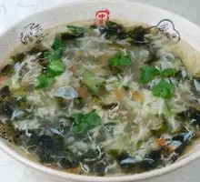 Seaweed and Egg Soup