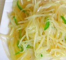 Sliced Potatoes with Green Pepper