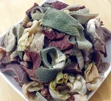 Stir-fried Lamb Offal with Garlic