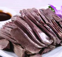 Steamed and Sliced Lamb Lung