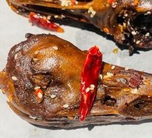 Spicy Braised Duck Heads
