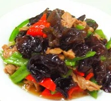 Wood Ear Mushroom and Pork Slices