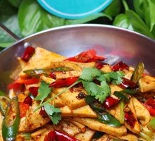 Spicy Pot-Braised Tofu with Leaves