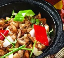 Stir-Fried Bullfrog Pot