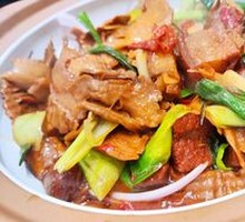 Huangshan Bamboo Shoot Dry-Braised Pork
