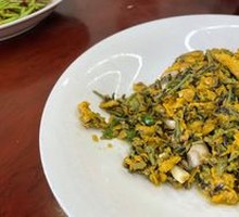 Fragrant Chinese Toon Stir-Fried with Eggs