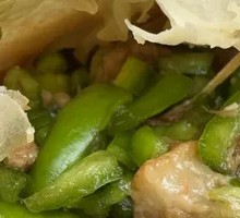 Green Pepper and Pork Wrap