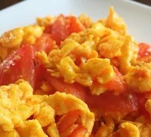 Tomato and Egg Stir-Fry