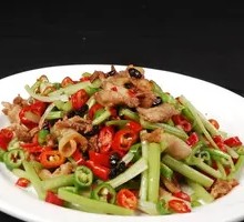 Fried Pork with Green Pepper
