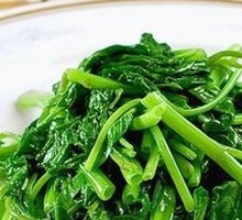 Garlic Stir-Fried Water Spinach