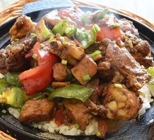 Chicken and Mushroom Clay Pot Rice