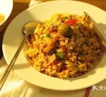 Grape Fish Fried Rice