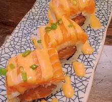 Salmon Sushi