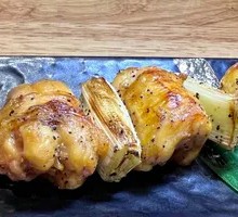 Fresh Chicken Leg with Scallion