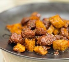 Black Pepper Beef Cubes