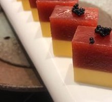 Hawthorn Cake