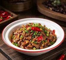 Stir-Fried Beef with Yellow Onion