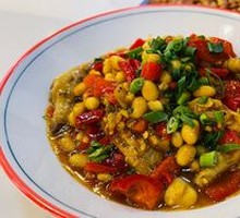 Braised Chicken Feet with Soybeans