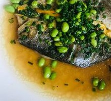 Steamed Yellow Croaker with Edamame