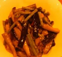 Eggplant Stir-Fried with Green Beans