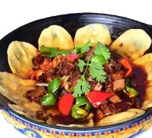 Spicy Stewed Chicken in Earthen Pot