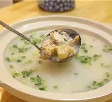 Chaozhou Clay Pot Chicken and Abalone Porridge