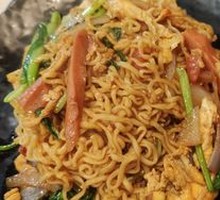 Stir-Fried Instant Noodles