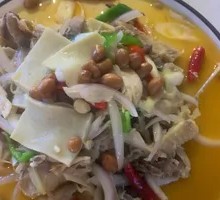 Xinjiang Spicy麻 Chicken
