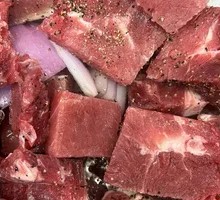 Black Pepper Beef Cubes