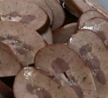 Steamed Lamb Kidneys in White Sauce