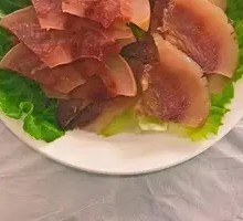 Beef with Skin