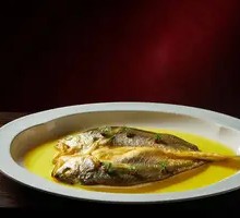 Braised Fujian Yellow Croaker with Da Hong Pao Sichuan Pepper and Chicken Oil