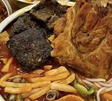 Bamboo Bone Snail Noodles