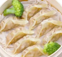 Fresh Pork and Corn Steamed Dumplings