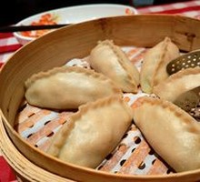 Steamed Dumplings (6 pieces)