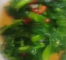 Garlic Stir-Fried Water Spinach