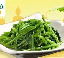 Candied Chili Stir-Fried Water Spinach