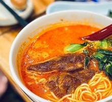 Tomato Herb Soup with Pork Knuckle Noodles