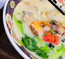 Signature Three-Flavor Noodles