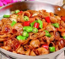 Spicy Pork Intestines Stir-fry